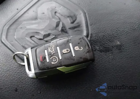 2022 Ram 1500 Laramie 4X4 5'7 Box из США, поврежденный, VIN 1C6SRFJT0NN161637